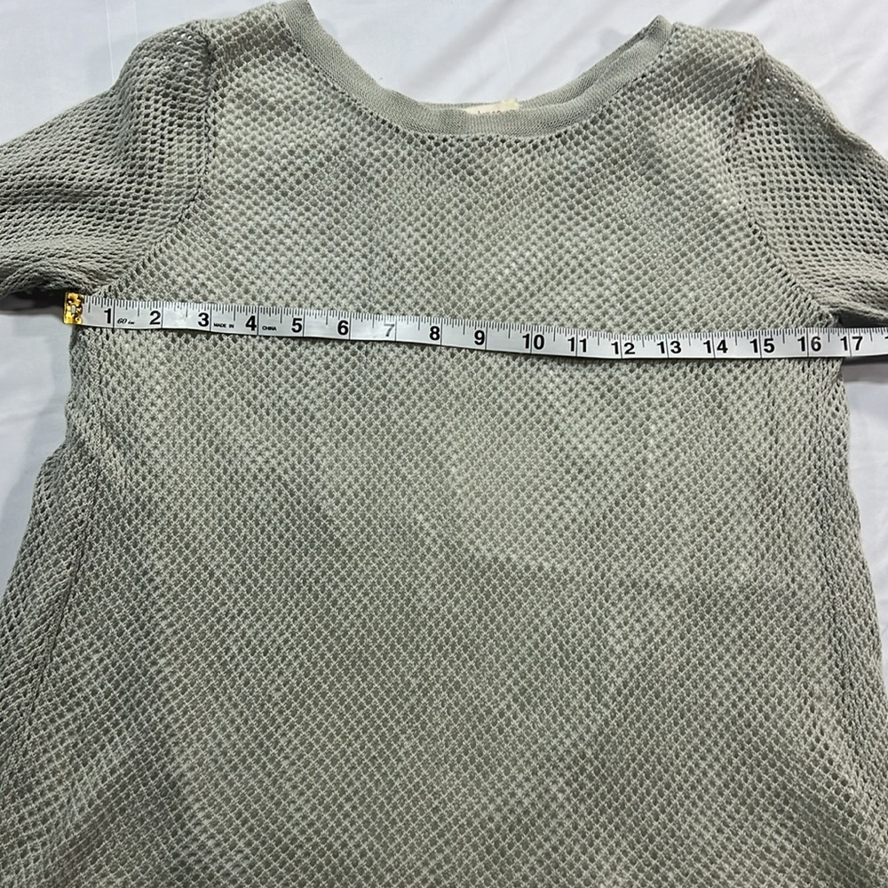 SUNDANCE spring sweater fishnet layered top size
Small - Picture 5 of 8